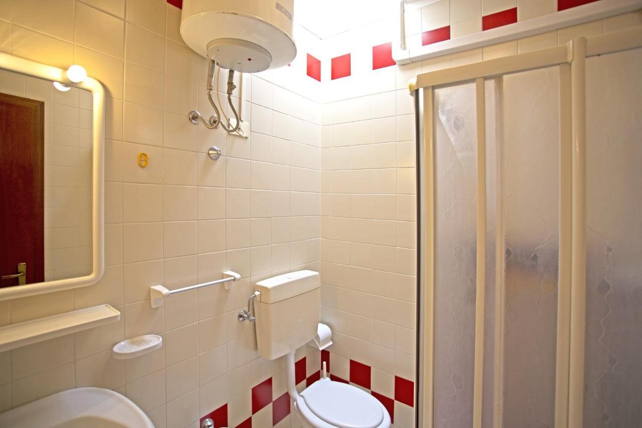 Rialto Apartment บิบิโอเน ภายนอก รูปภาพ